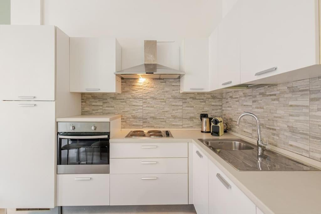Urban House - Exclusive Park House Navigli Milan Center Apartment Ngoại thất bức ảnh